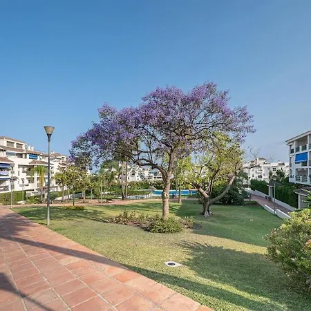 Flat -Puerto Banus -6 A 8 Persons-Pool-Parking Apartment Marbella Exterior photo